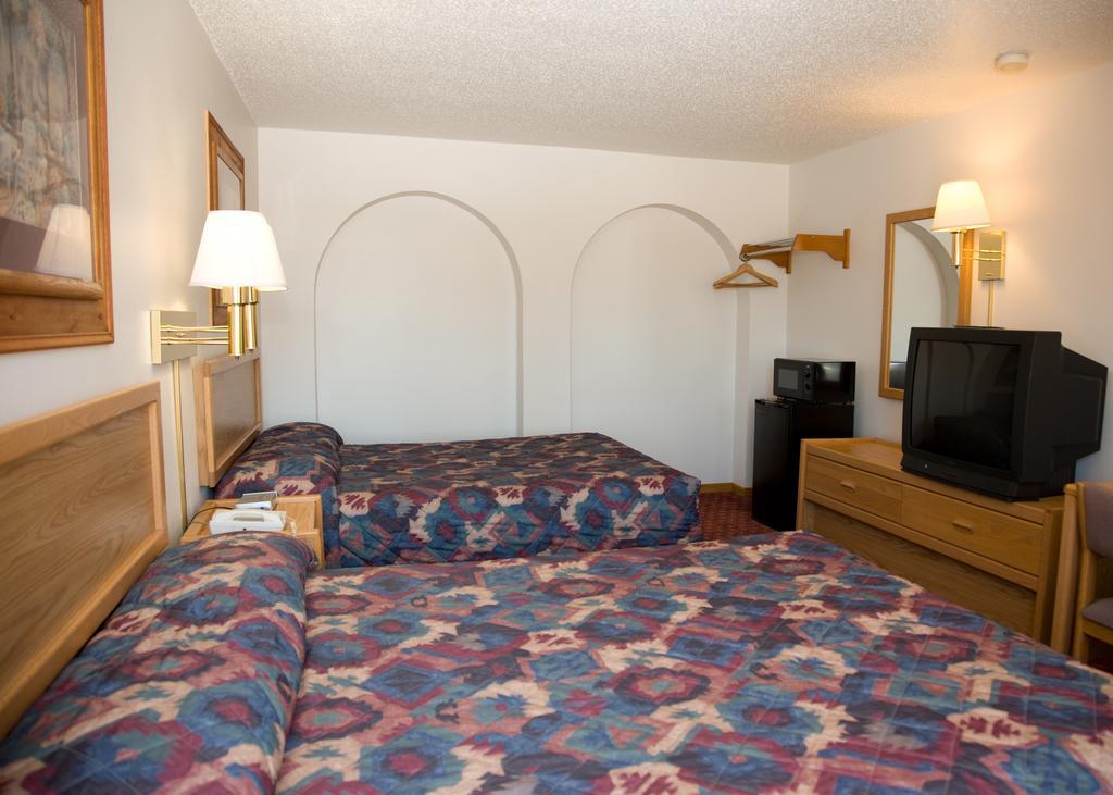 North Country Inn & Suites Mandan Номер фото